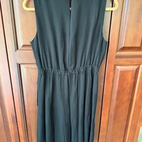 Kate Spade Sleeveless Black Pleated Dress - Picture 5 of 5